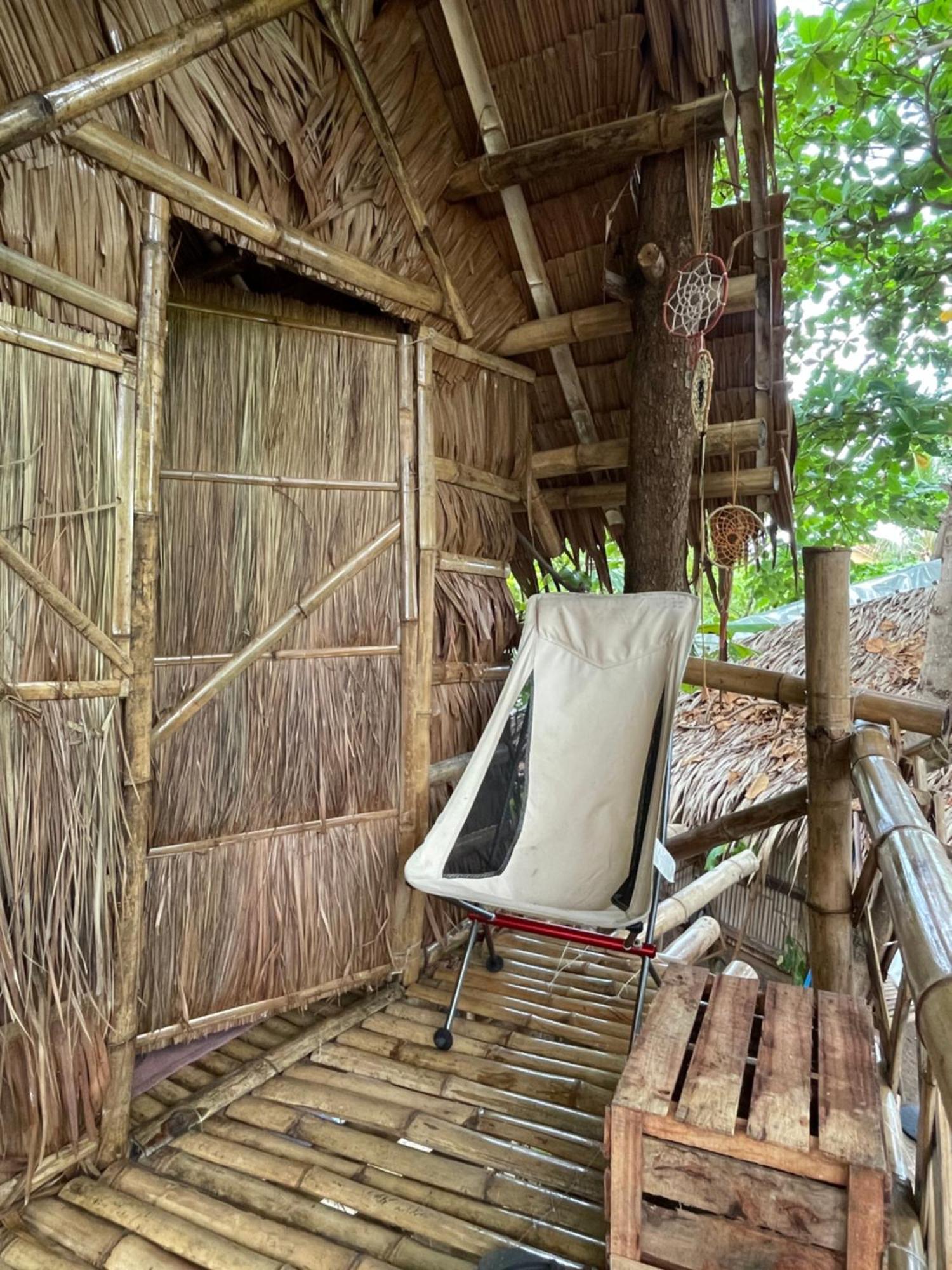 Tribal Huts Community Hostel Daanbantayan Szoba fotó